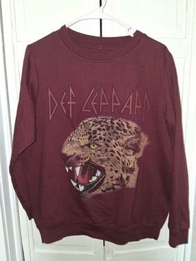 Def Leppard Maroon Graphic Sweatshirt